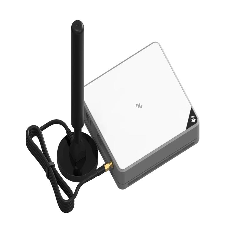 Seeed SenseCAP M2 Data Only LoraWAN Gateway SX1303 EU868 (Helium IoT)