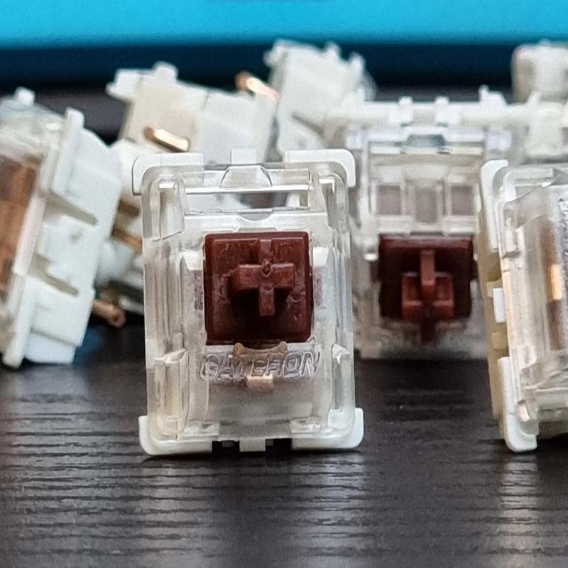 Gateron KS-9 Tactile RGB 3pin Switch - Brown (10pc per bag)