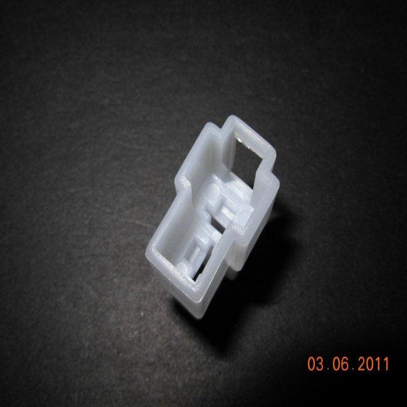 2 Way Plug Female (2PF)