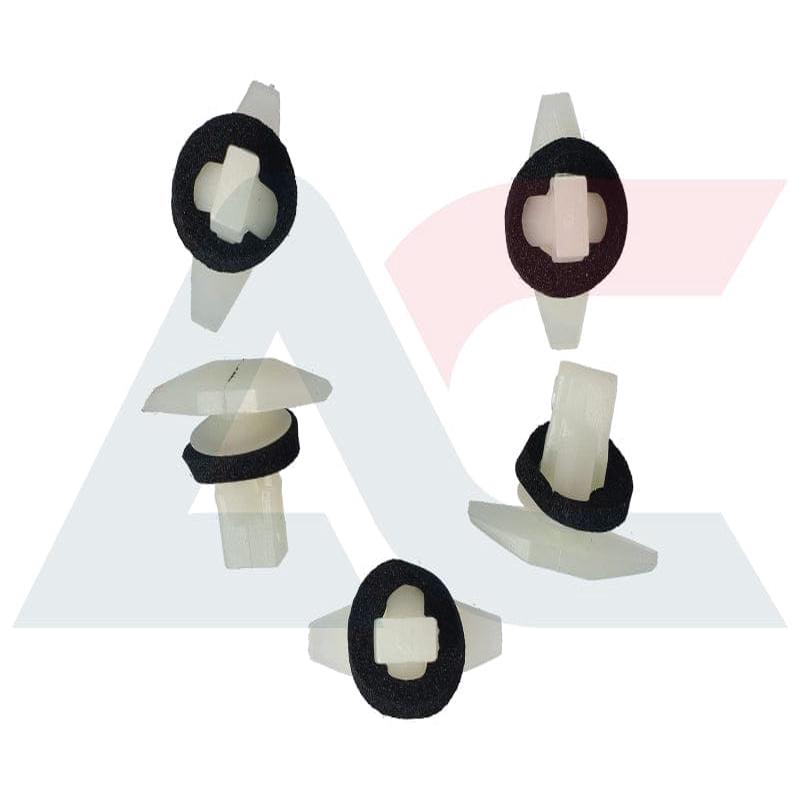 Weatherstrip Retainer Honda (A16-0802)